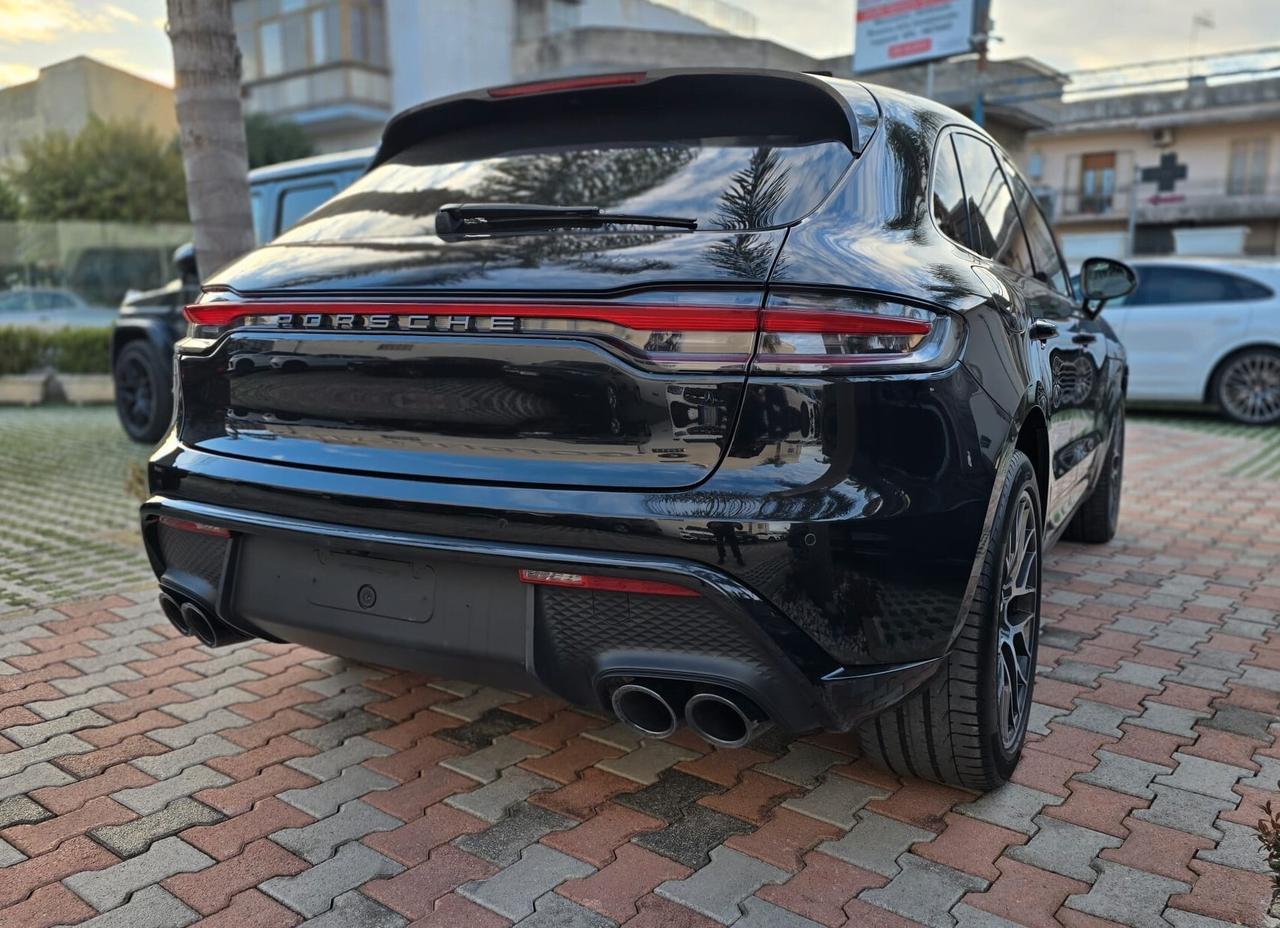 Porsche Macan 2.0 T 265CV pdk Tetto Pelle Navi USB Led