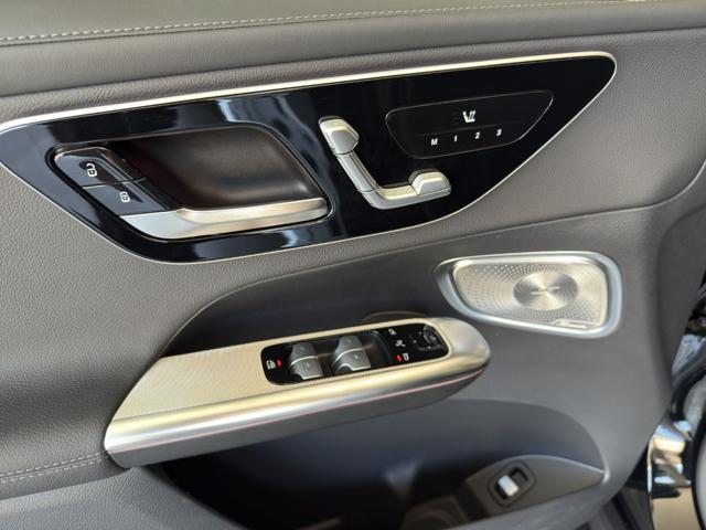 MERCEDES-BENZ GLC 220 d 4Matic Coupé AMG Line Premium Plus Gancio di tr