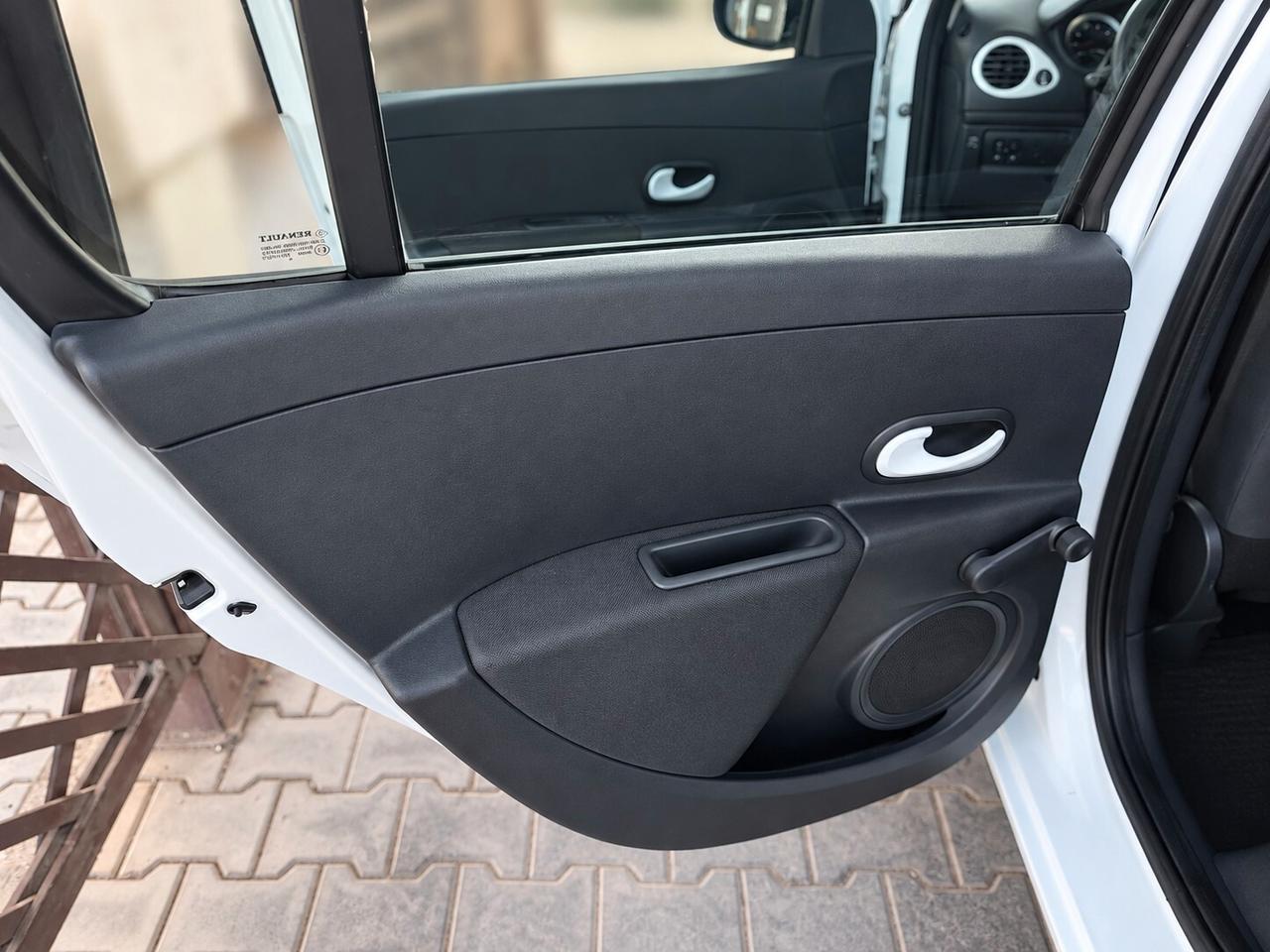 Renault Clio 1.2 16V 5 porte GPL Dynamique