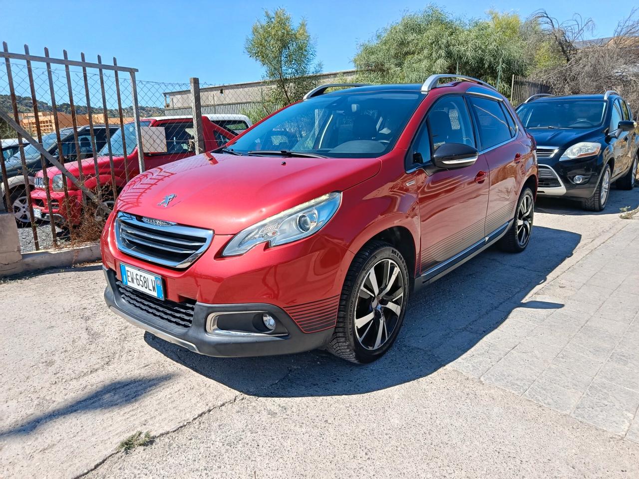 Peugeot 2008 1.6 e-HDi 92 CV Stop&Start Urban Cross