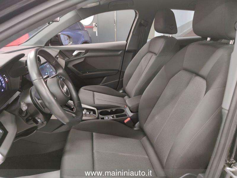 Audi A3 30 TFSI Business Cambio Automatico