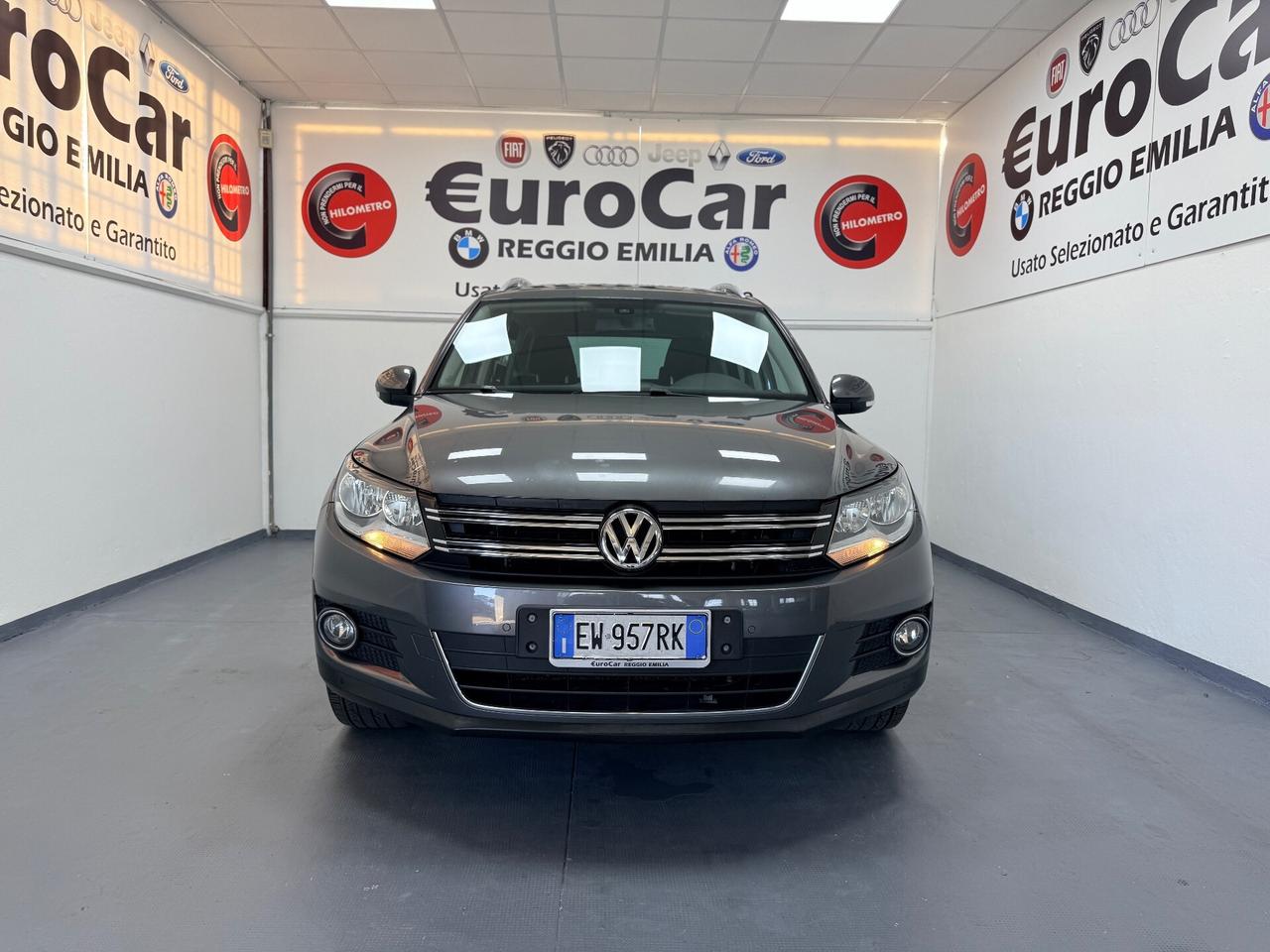 Volkswagen Tiguan 2.0 TDI 140CV 4MOTION DSG Sport & Style EURO 5B NEOPATENTATI