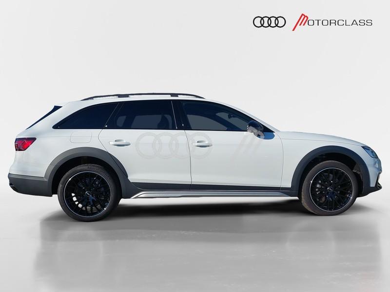 Audi A4 allroad allroad 40 2.0 tdi mhev 204cv identity contrast quattro s tronic