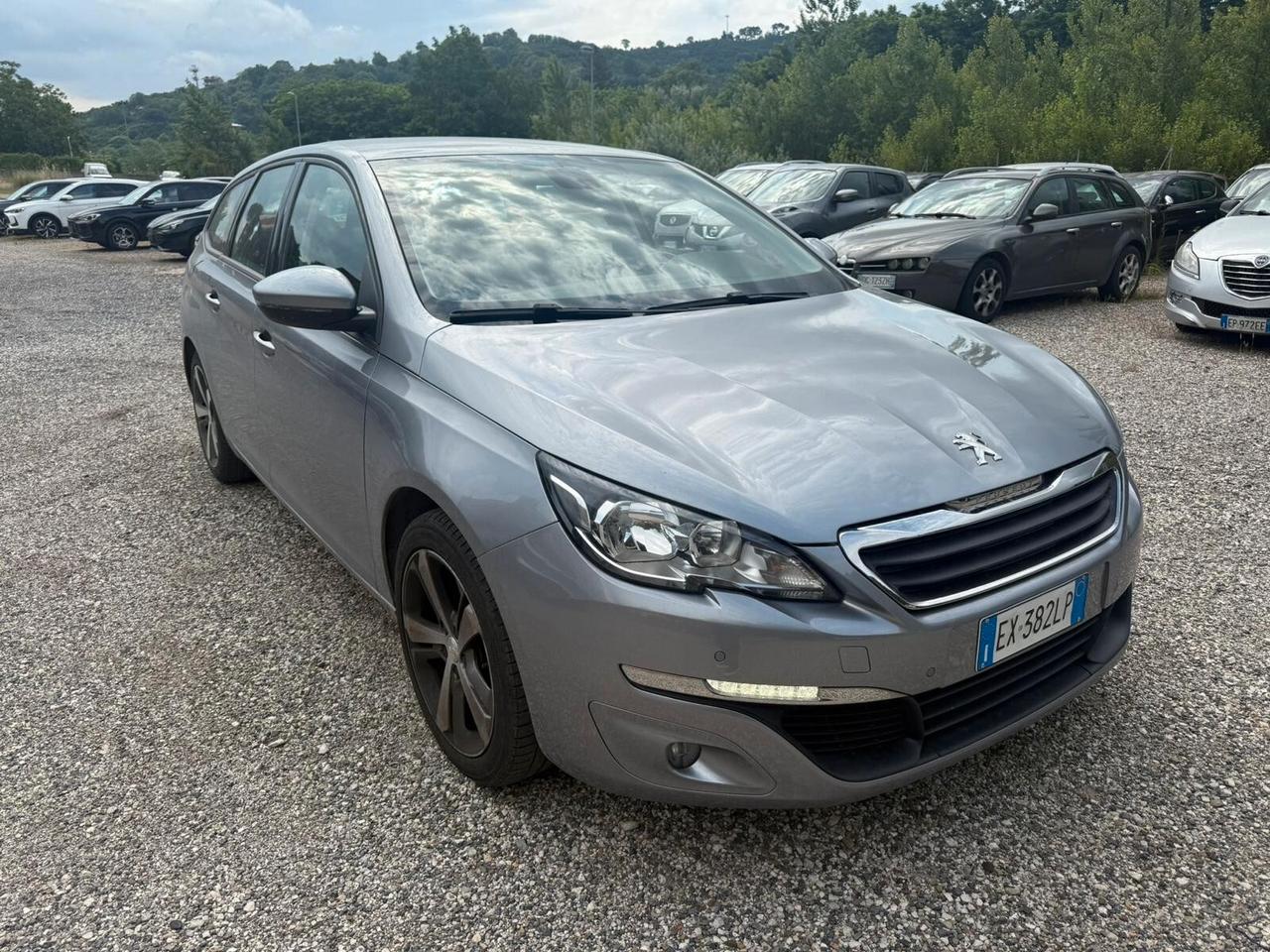 Peugeot 308 PureTech Turbo 130 S&S SW Allure