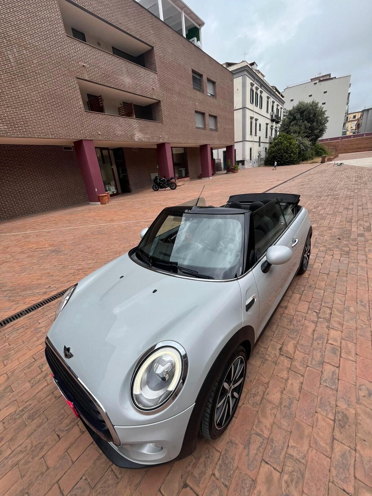 Mini Mini 1.5 Cooper D Cabrio