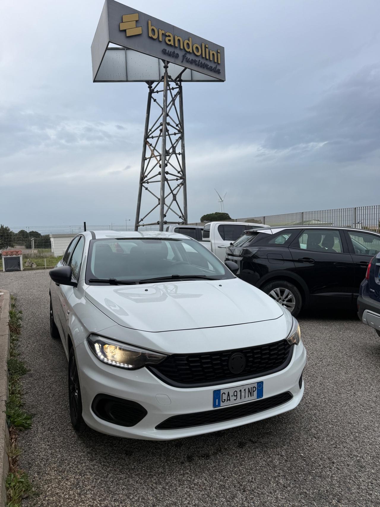 Fiat Tipo 1.3 Mjt Street IVA ESPOSTA my20"