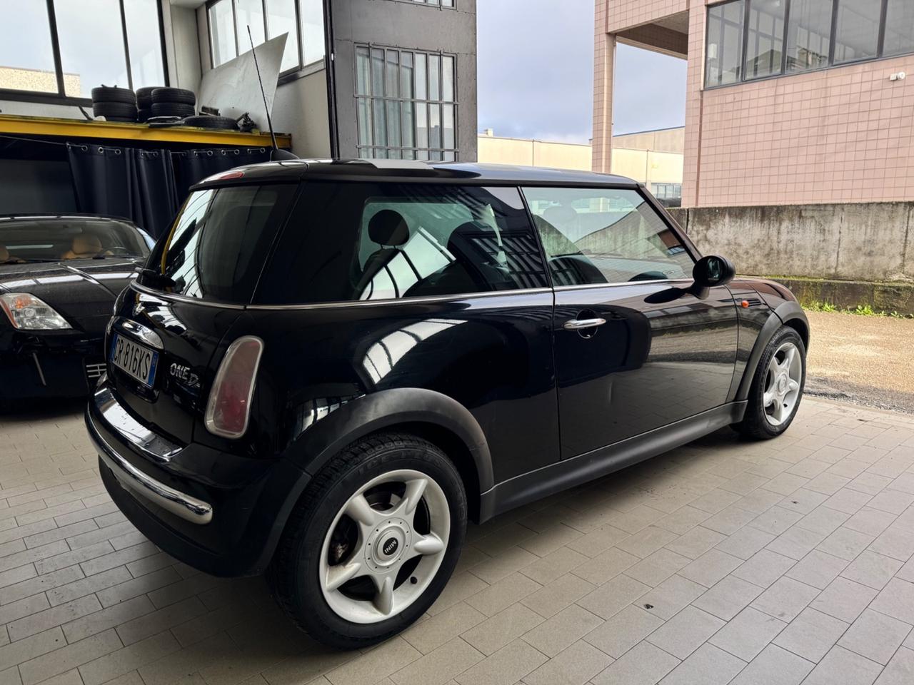 Mini Mini One D