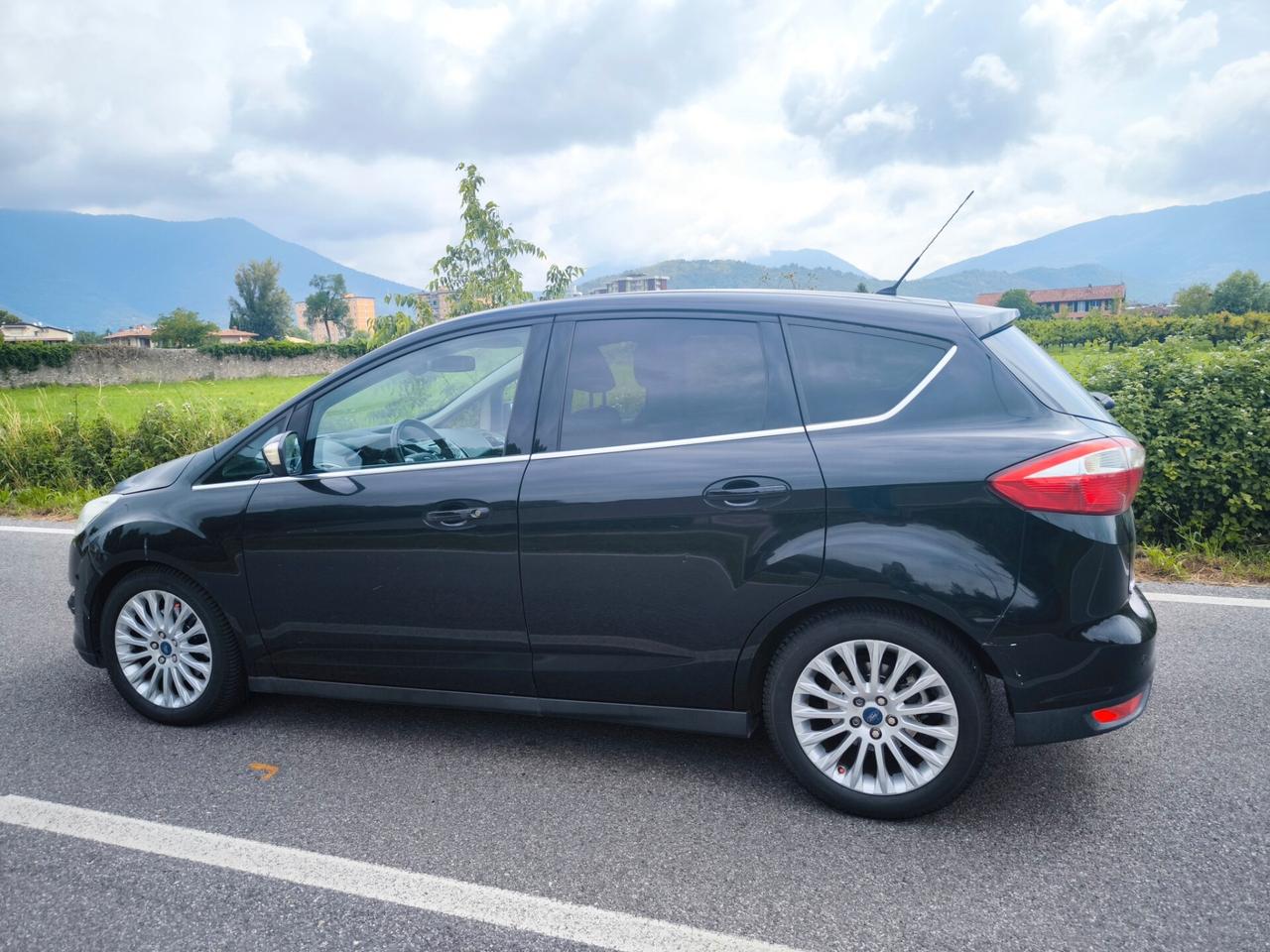 FORD C-MAX 1,6 TDCI – TITANIUM- OK NEOPATENTATI