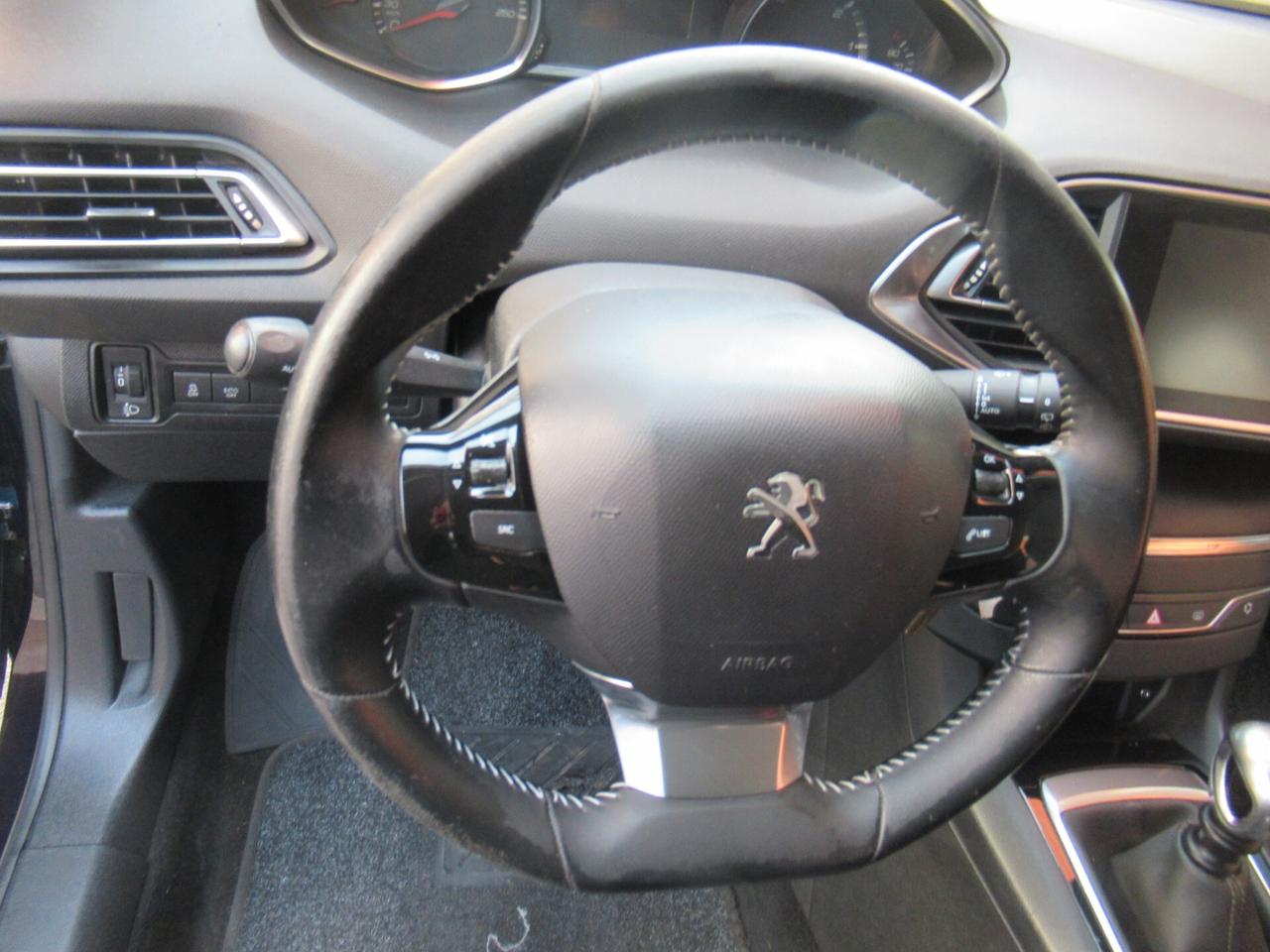 Peugeot 308 BlueHDi 120 S&S SW Business
