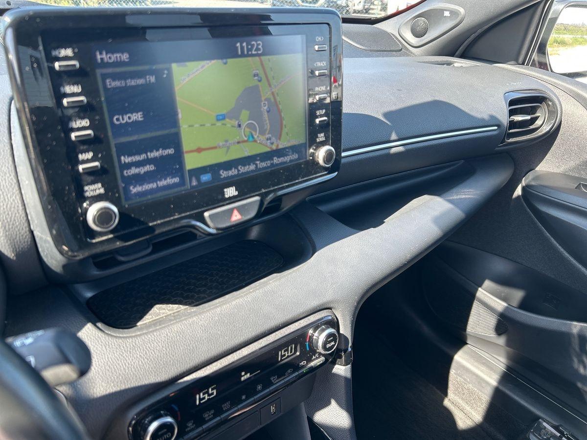 TOYOTA Yaris 4ª serie - Yaris 1.5 Hybrid 5 porte Premiere