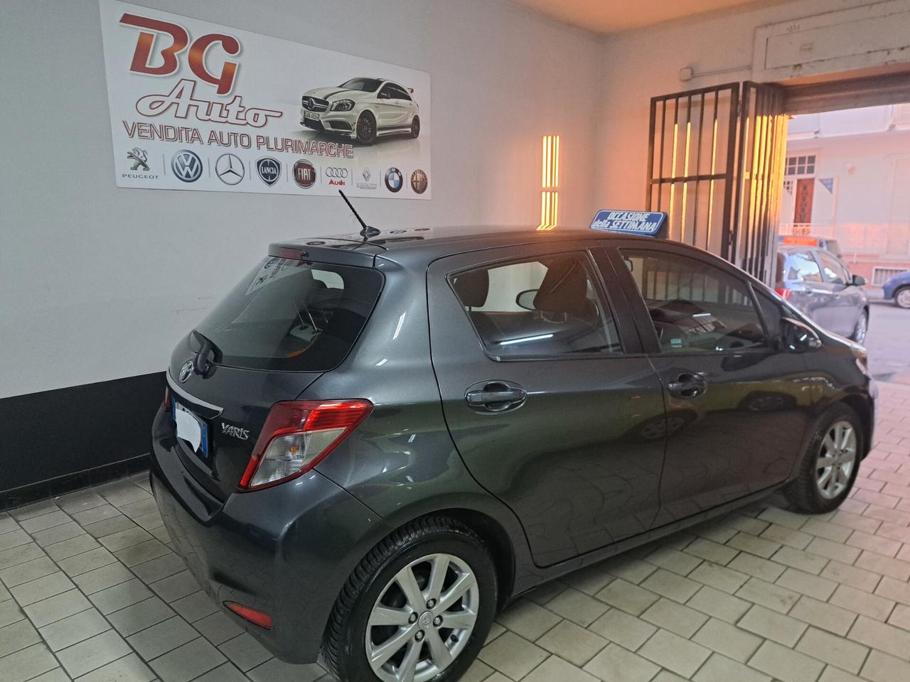 Toyota Yaris 1.0 ben.unico prop 2013