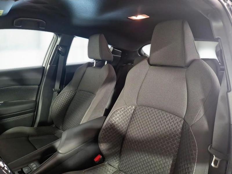 TOYOTA C-HR 1.8H 98CV E-CVT Business