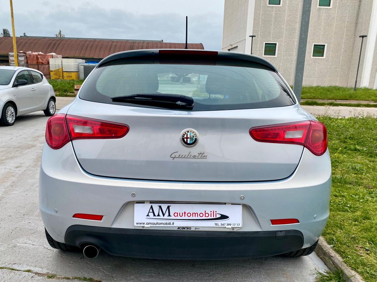 Alfa Romeo Giulietta 1.6 JTDm-2 105 CV Distinctive