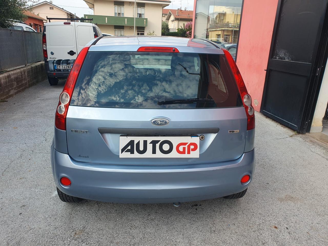 Ford Fiesta 1.4 TDCi 5p. Neopatentati 2006