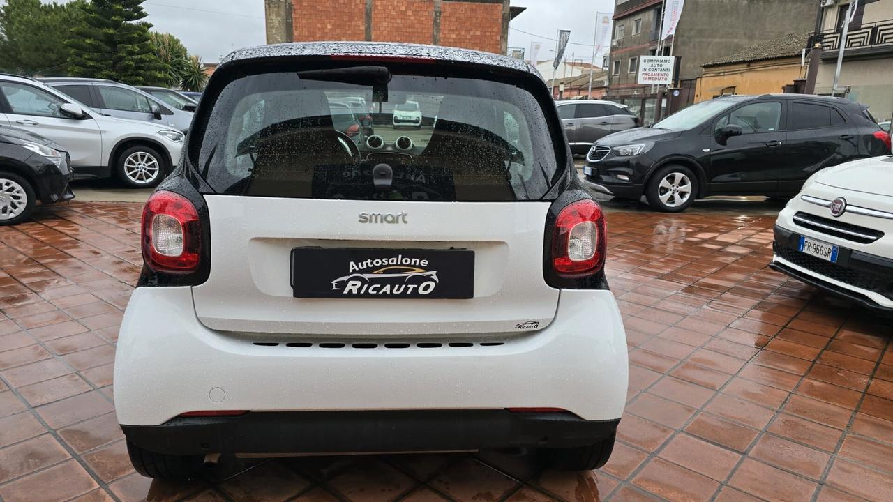 Smart ForTwo 70 1.0 twinamic Youngster