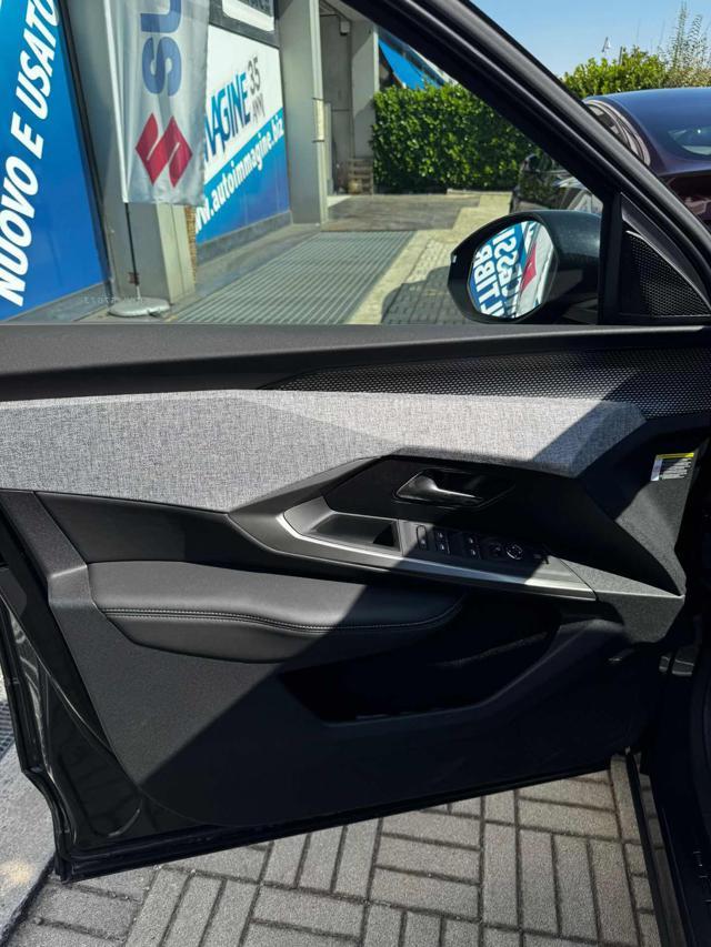 PEUGEOT 3008 Hybrid 136 e-DCS6 GT