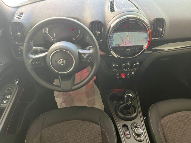 MINI Mini 2.0 Cooper D Essential Countryman