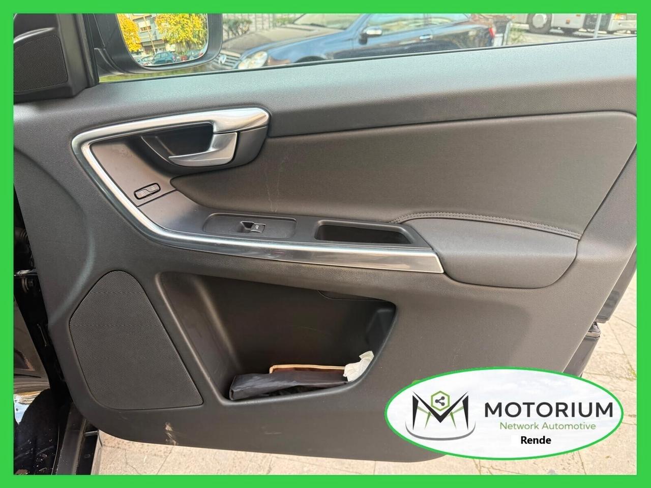 Volvo XC60 D4 180cv Geartronic Momentum 01/2014