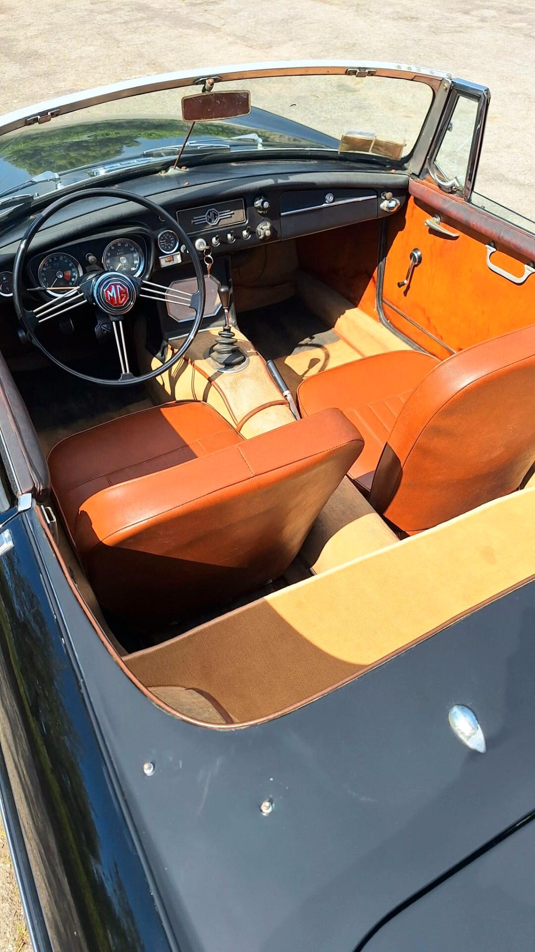 MGB ROADSTER - ASI - TARGA NERA PT