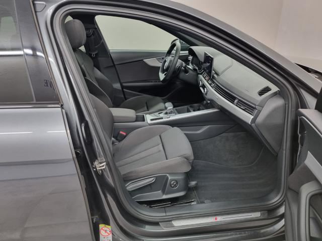 AUDI A4 Avant 45 TFSI quattro S tronic S LINE
