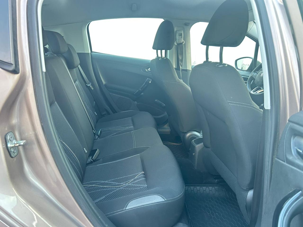 Peugeot 208 1.4 VTi 95 Cv GPL - 2014*Problemi al MOTORE