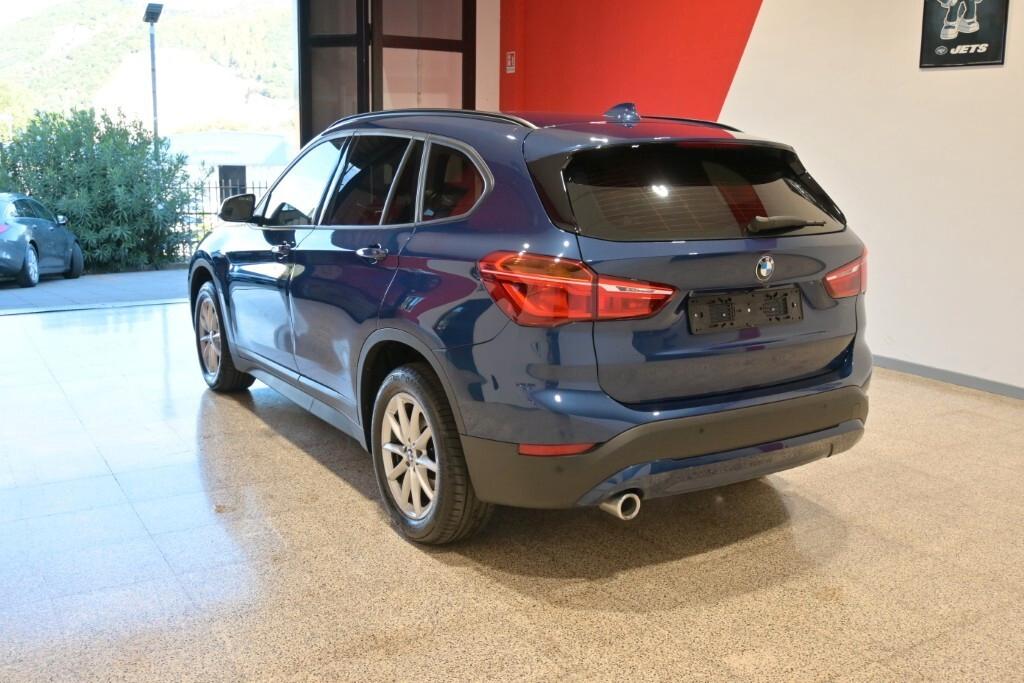 BMW X1 16D 115CV STEPTRONIC S-DRIVE BUSINESS ADVANTAGE ( CRUISE - PELLE - NAVI - CARPLAY - PARK ASSISTANT - TELECAMERA POST. - CERCHI 17 )