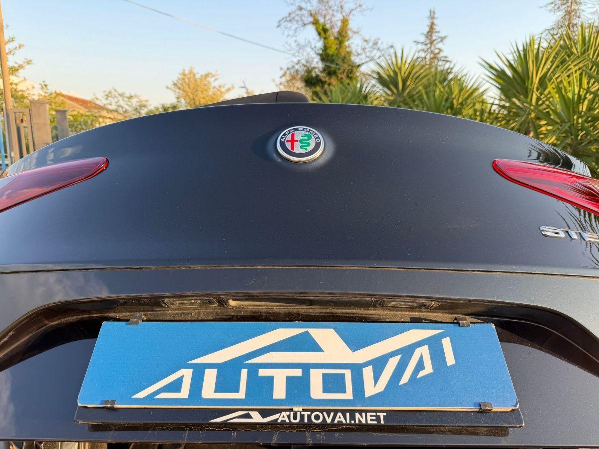 ALFA ROMEO - Stelvio van- 2.2 T.diesel 160CV AT8 RWD Super