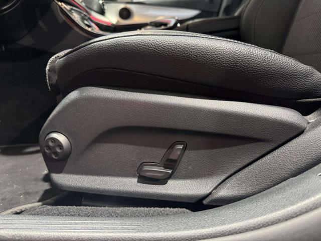 MERCEDES-BENZ E 220 d S.W. 4Matic Auto Premium