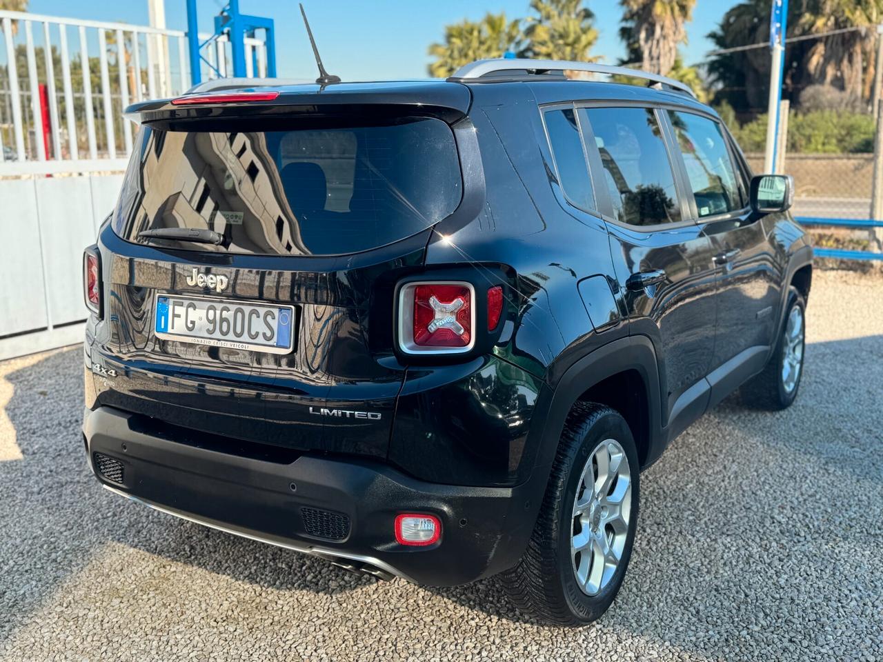 Jeep Renegade 2.0 Mjt 140CV 4x4 1 proprietario nord italia 11/2016