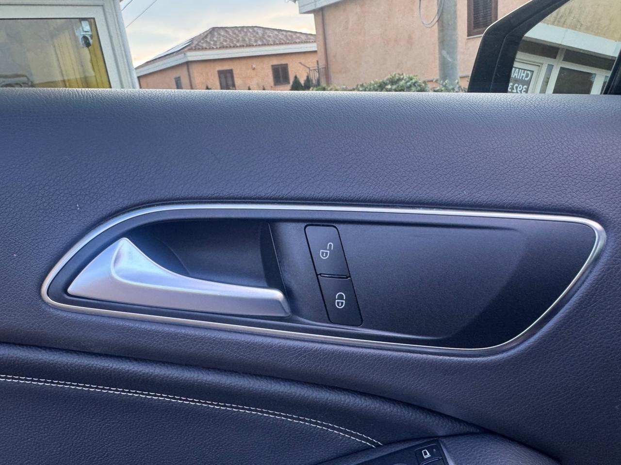 Mercedes-benz GLA 200 d Automatic Premium