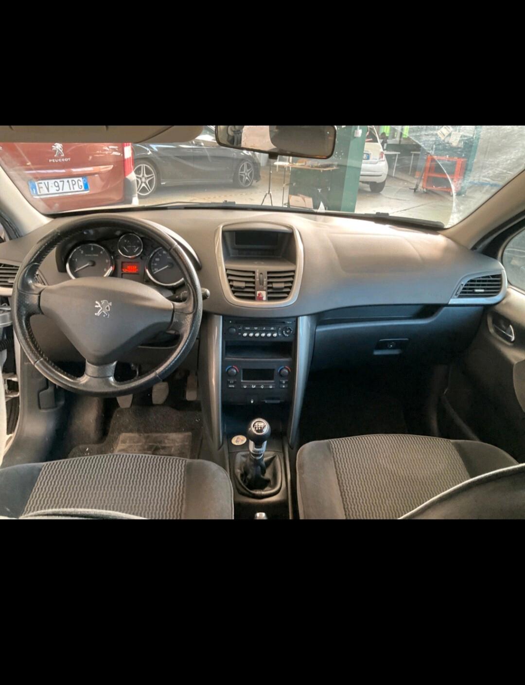 Peugeot 207 1.4 HDi 70CV 5p. 2008