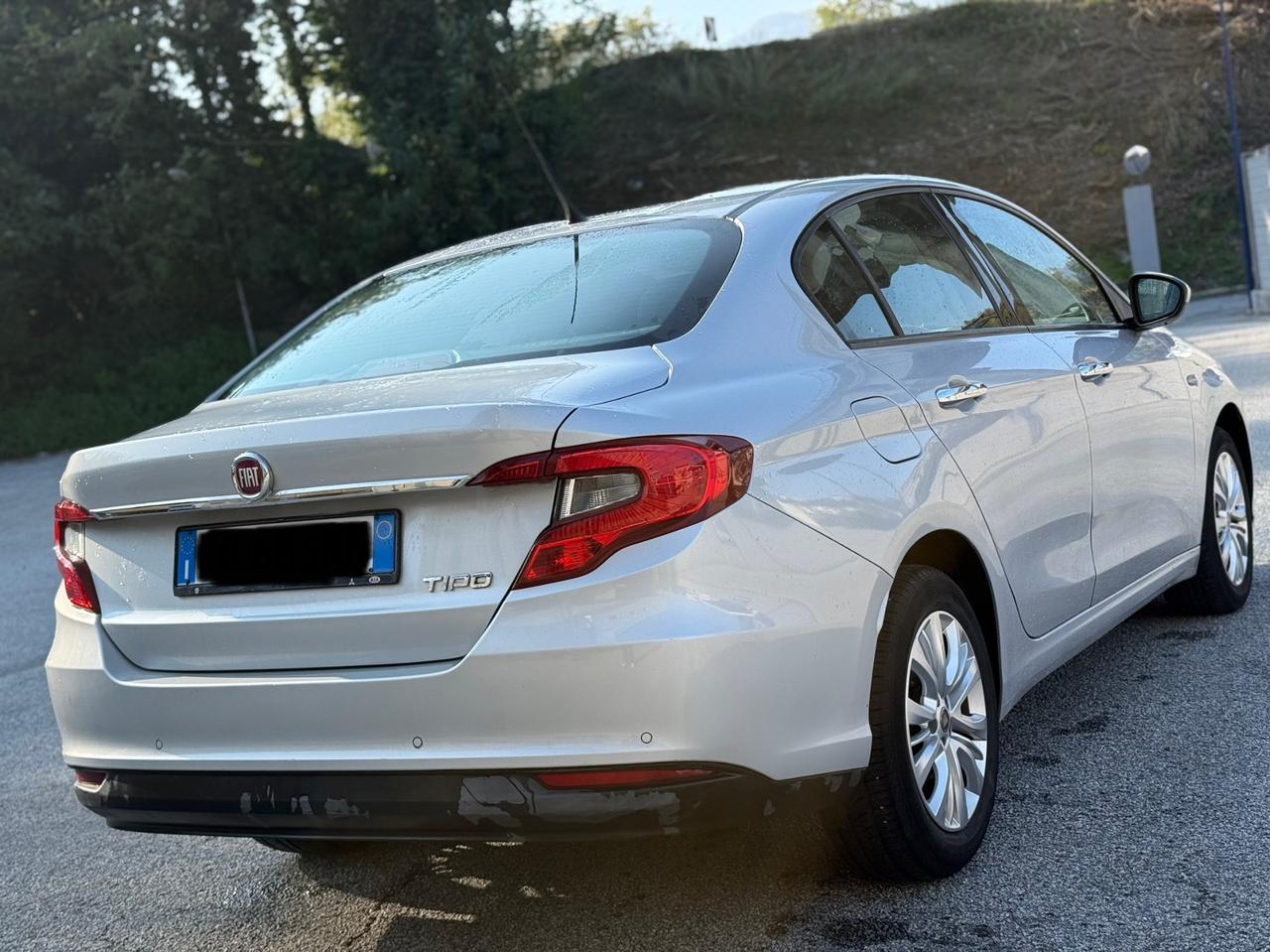 Fiat Tipo 1.4 4 porte Lounge con soli 30.000 km