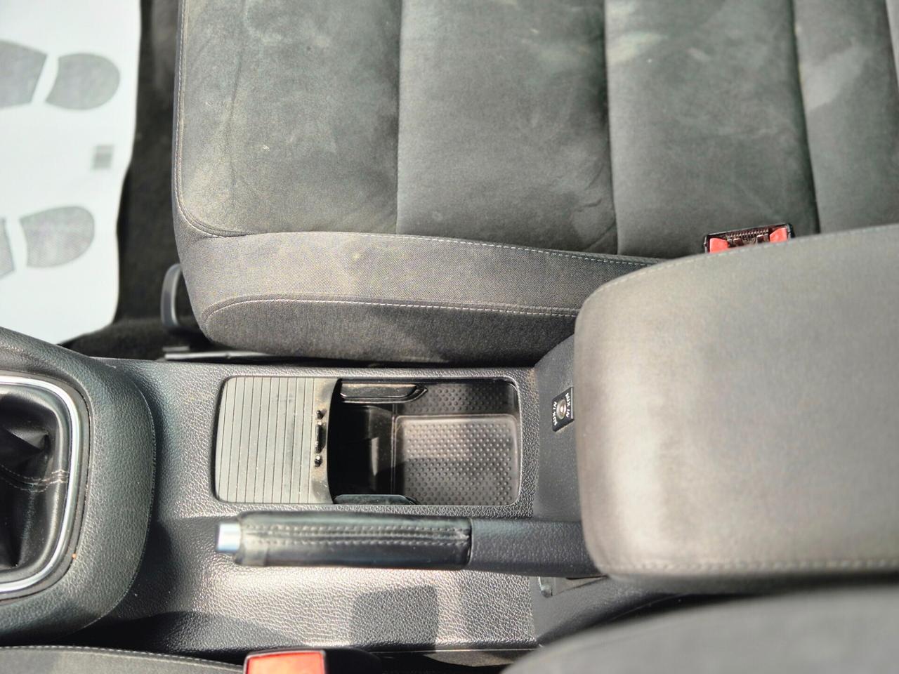 Volkswagen Golf 2.0 TDI 140CV DPF 5p. /EURO 5
