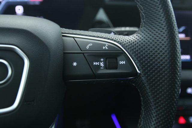 AUDI A3 SPB 35 TFSI S tronic S line edition Black Line