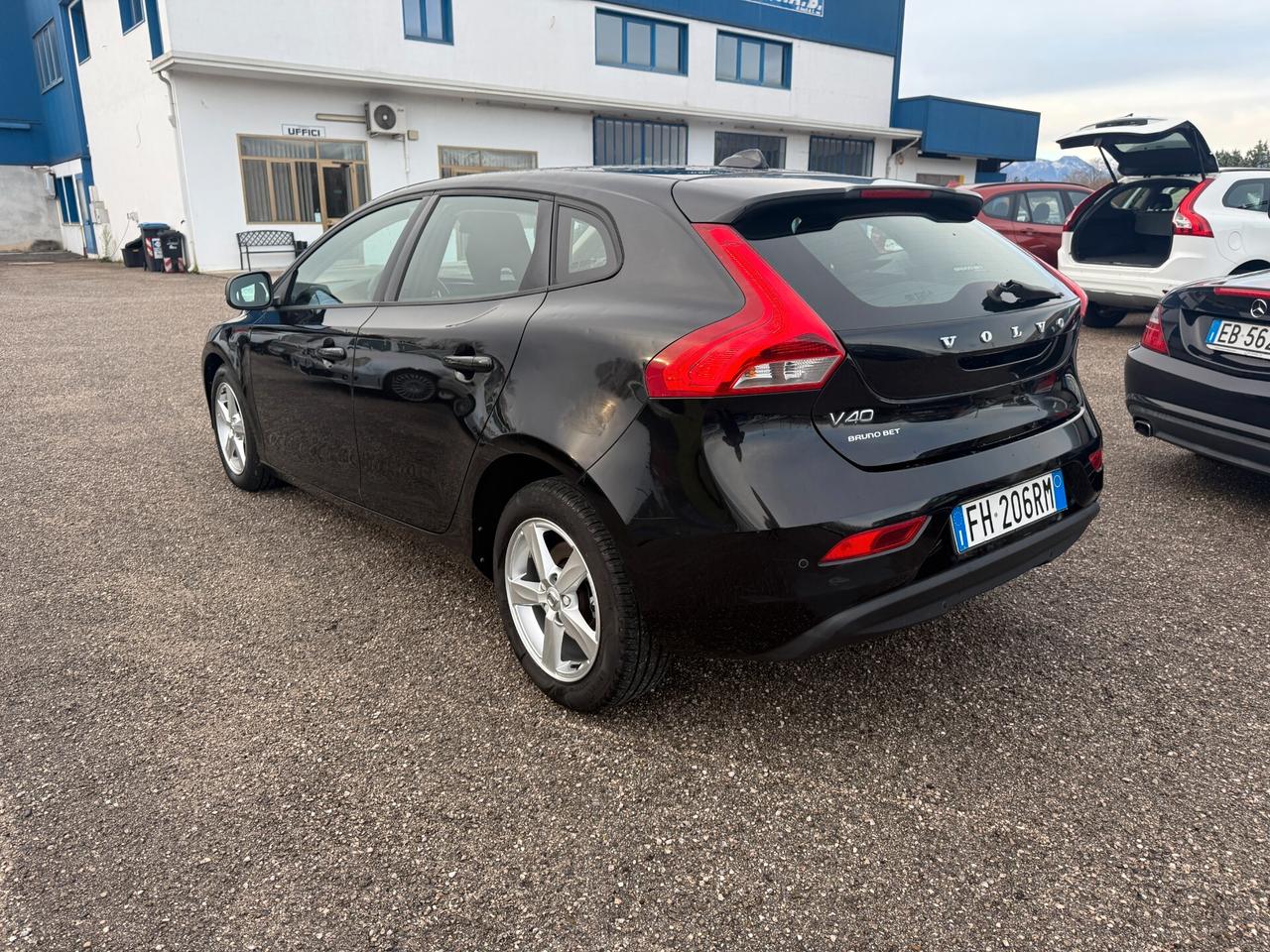 Volvo V40 D3 Geartronic Kinetic