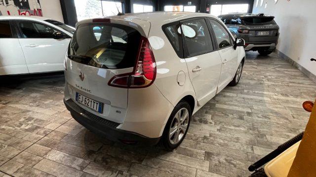 RENAULT Scenic 1.5 dCi 110CV Dynamique