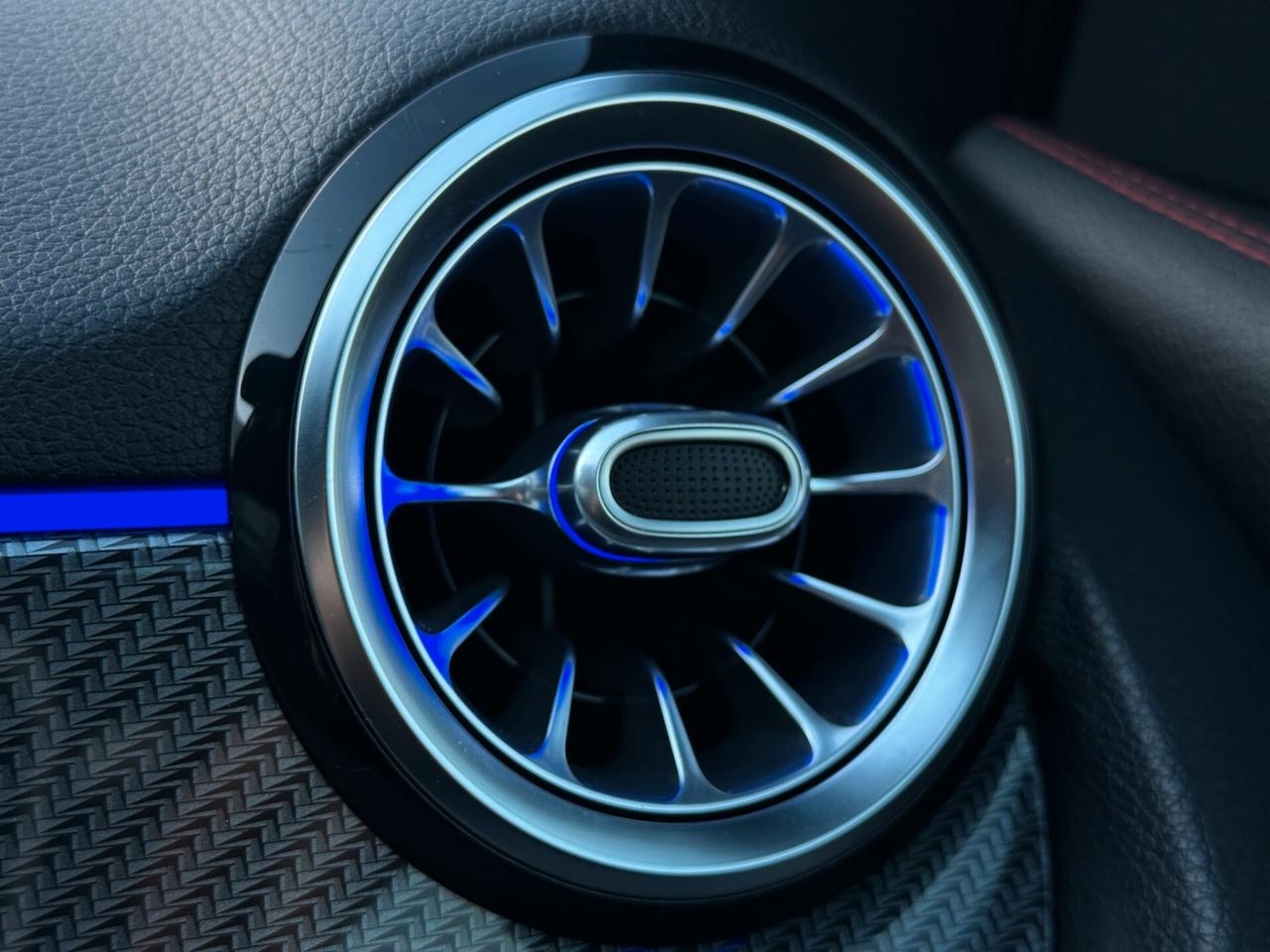 Mercedes-benz GLA 200d 4Matic Premium Night Pack