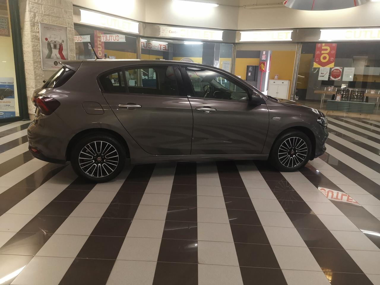 Fiat Tipo 1.3 Mjt 5 porte Life 03/2021