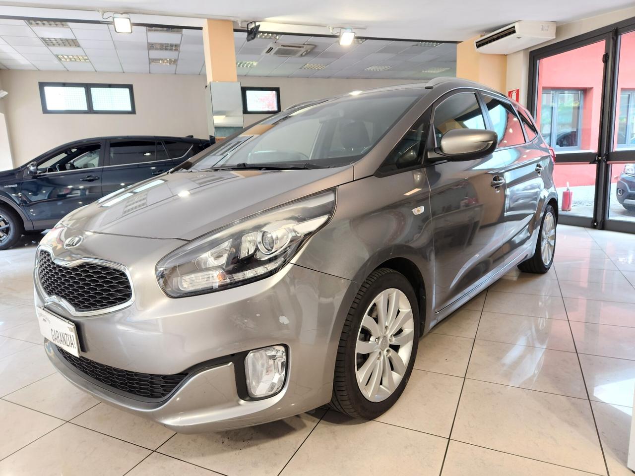 Kia Carens