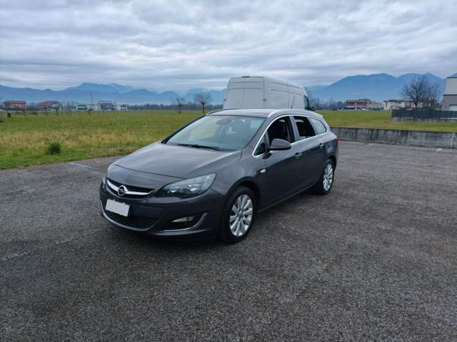 OPEL Astra 1.7 CDTI Sw Cosmo ( TAGLIANDATI )
