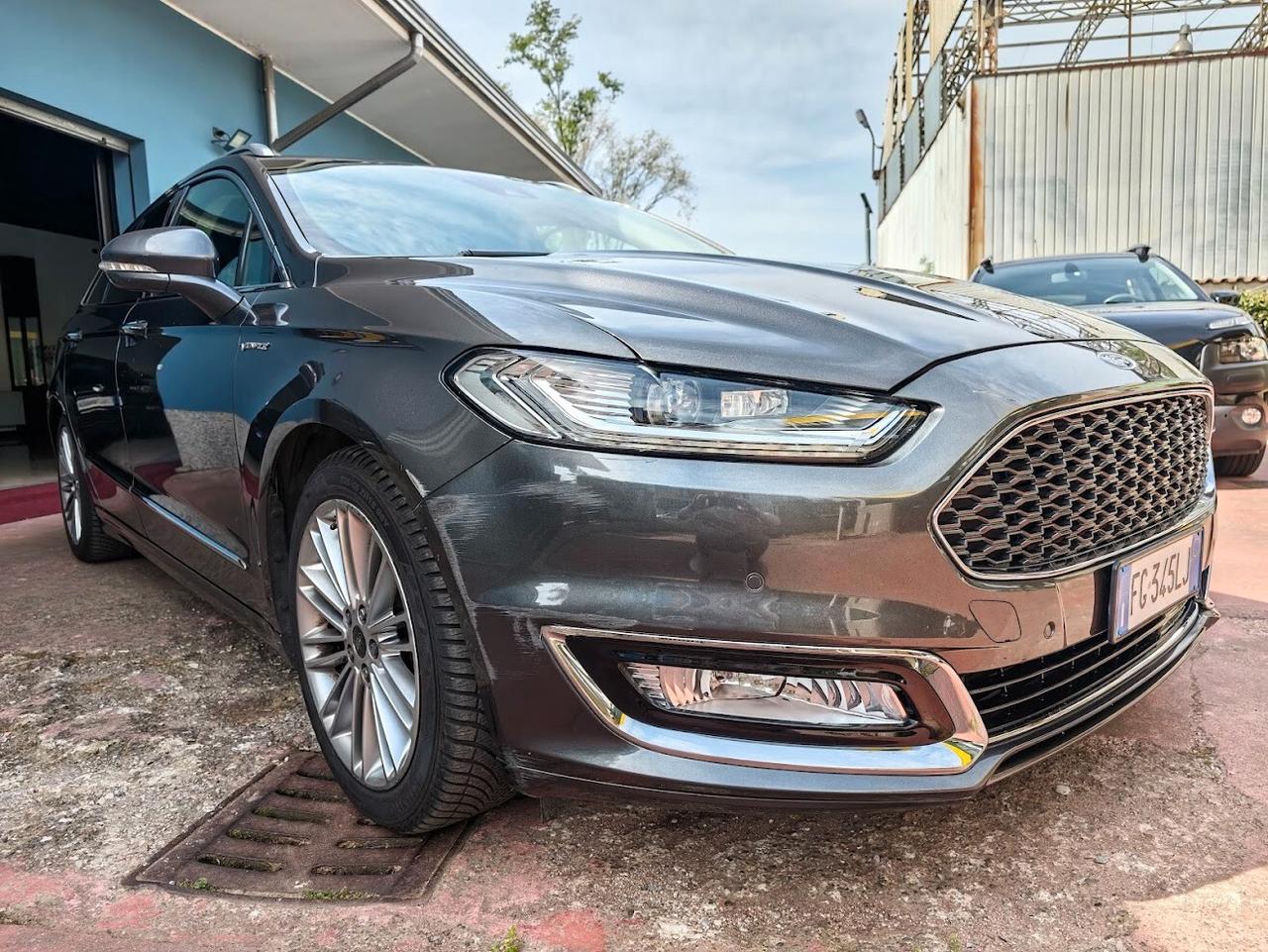 Ford Mondeo 2.0 TDCi 180 CV S&S Powershift SW VIGNALE!!!