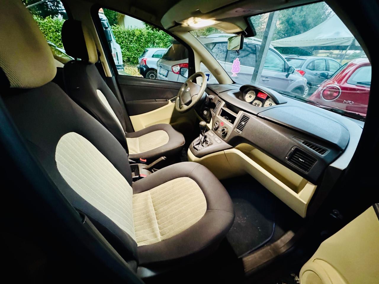 Lancia MUSA 1.3 Multijet 16V Platino