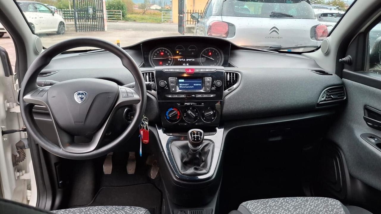 Lancia Ypsilon 1.2 69 CV Elefantino Blu(ecobonus)