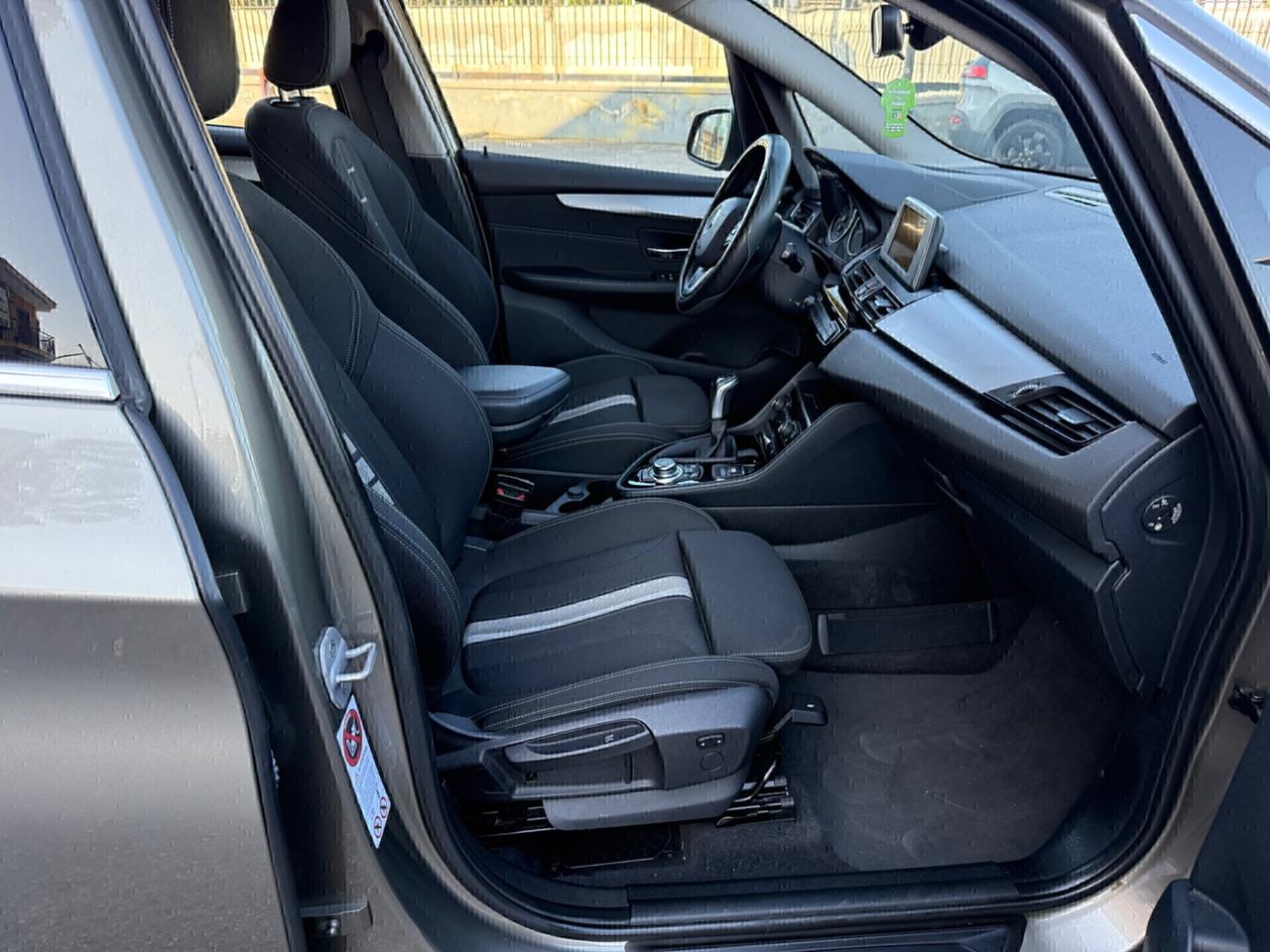 Bmw 2er Active Tourer 218d Active Tourer Luxury