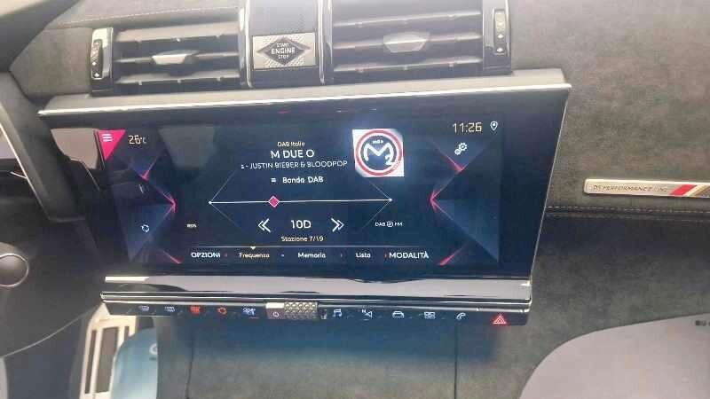 DS Automobiles DS 7 Crossback 2.0 Bluehdi 180 CV Performance Line Auto