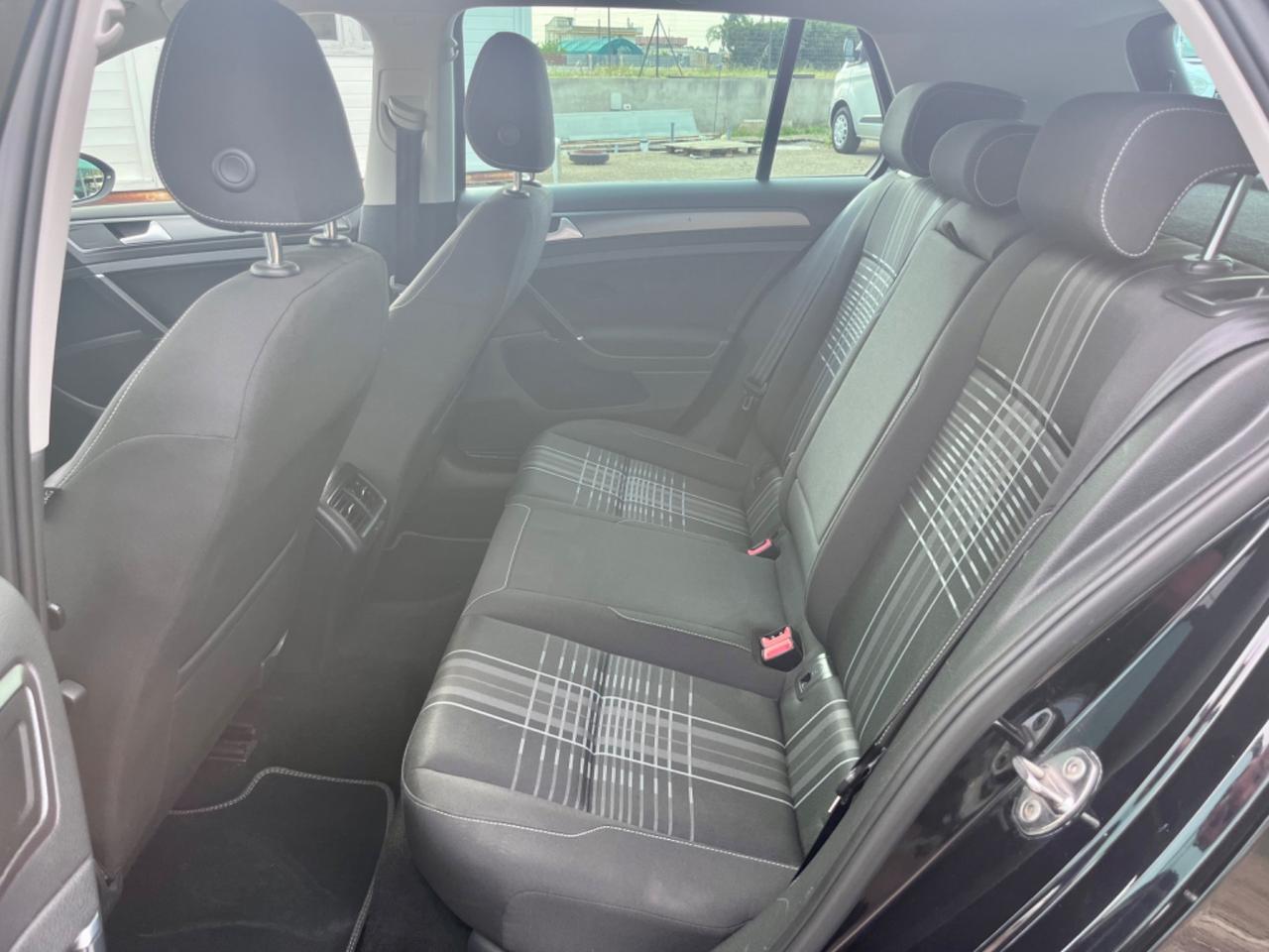 Volkswagen Golf 1.6 TDI 110 CV 5p. Lounge BlueMotion Technology