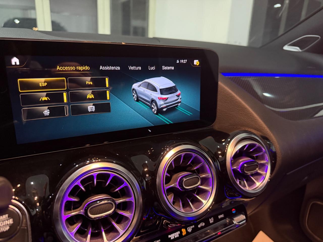 MB GLA 220D 190cv 4Matic PREMIUM AMG+TETTO/AMBIENT2022