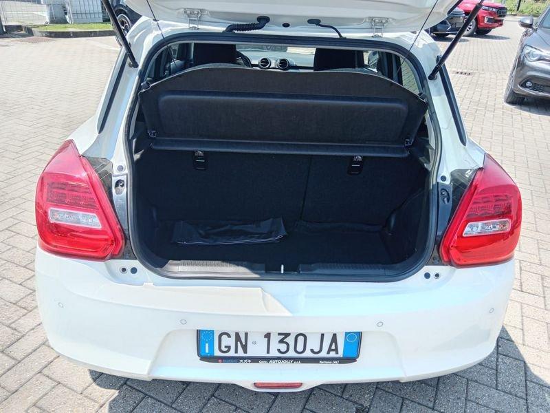 Suzuki Swift Hybrid 1.2 Hybrid Top 2WD
