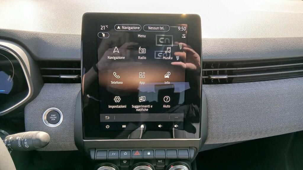 Renault Clio 1.6 E-Tech full hybrid Techno
