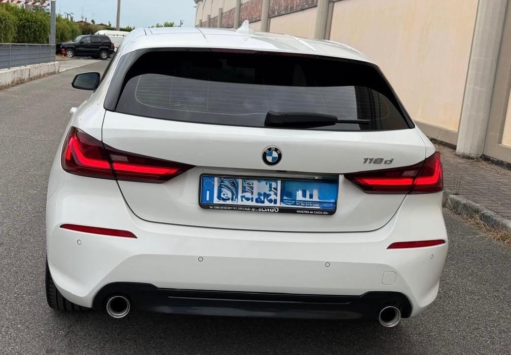 Bmw 118d 5p. Sport Automatica 2021